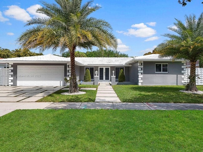 Primary Photo - 6951 Miami Lakeway S