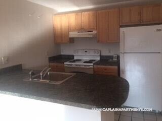 Building Photo - 50 Evergreen St