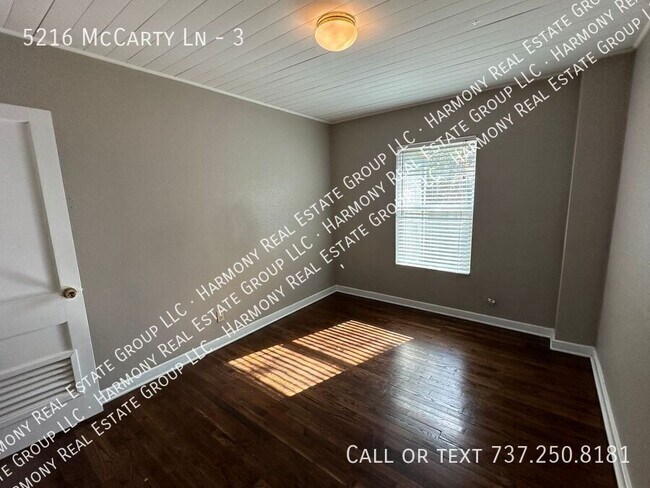Building Photo - 5216 McCarty Ln