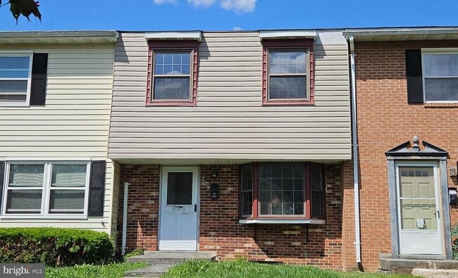 Building Photo - 229 Ritter Pl