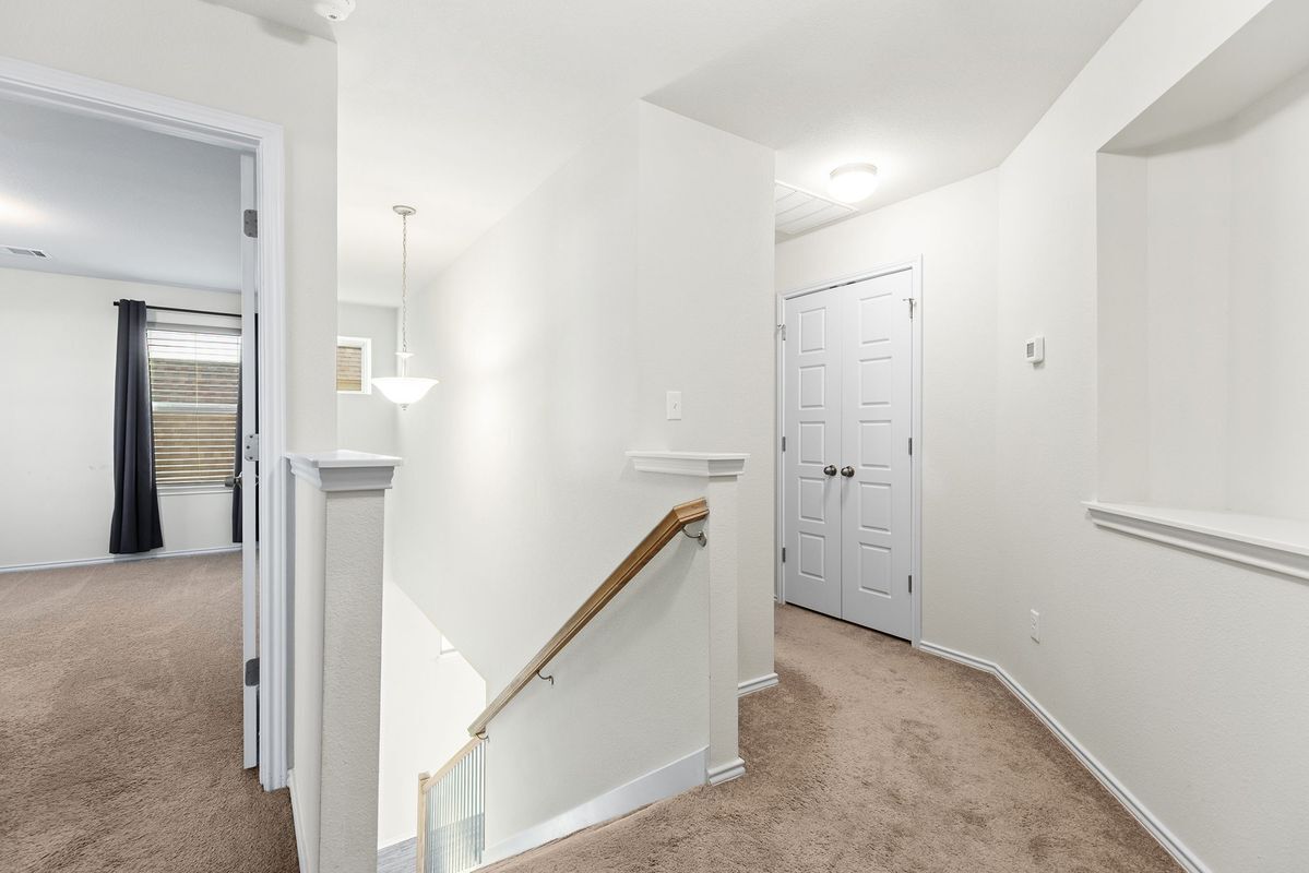 Building Photo - 3651 Sandy Brook Dr