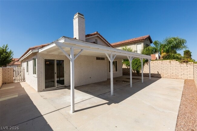 Building Photo - 4658 Belshire Dr