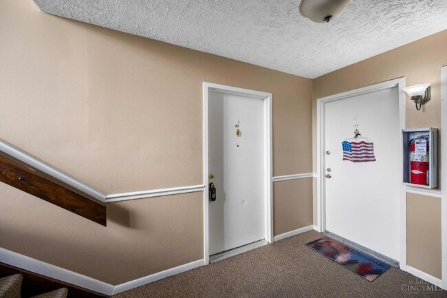 Building Photo - 5087 Tri County View Dr