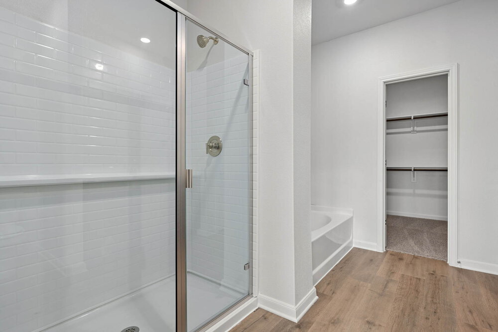 Building Photo - 1549 Woodwinds Dr