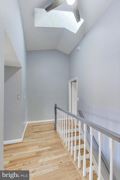 Building Photo - 2851 Strauss Terrace