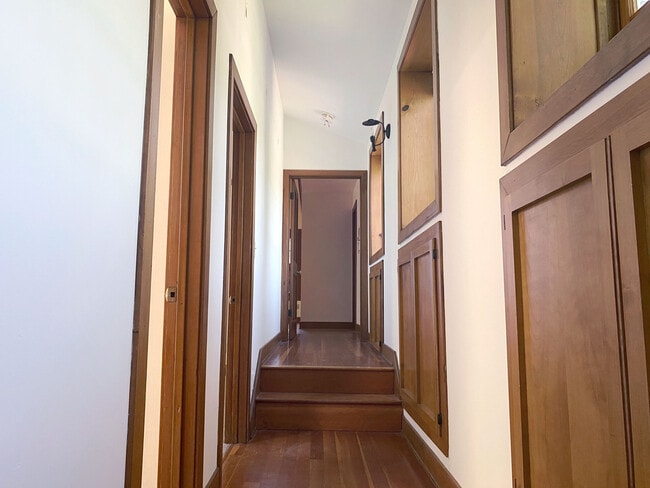 Building Photo - 3814 Dixie Canyon Ave