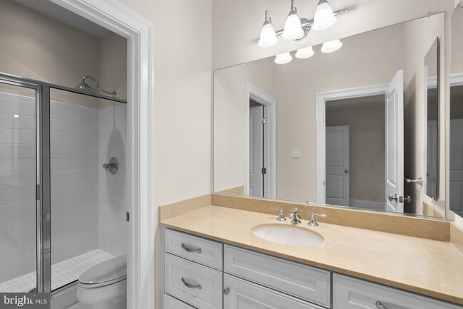 Building Photo - 11230 Kinsale Ct