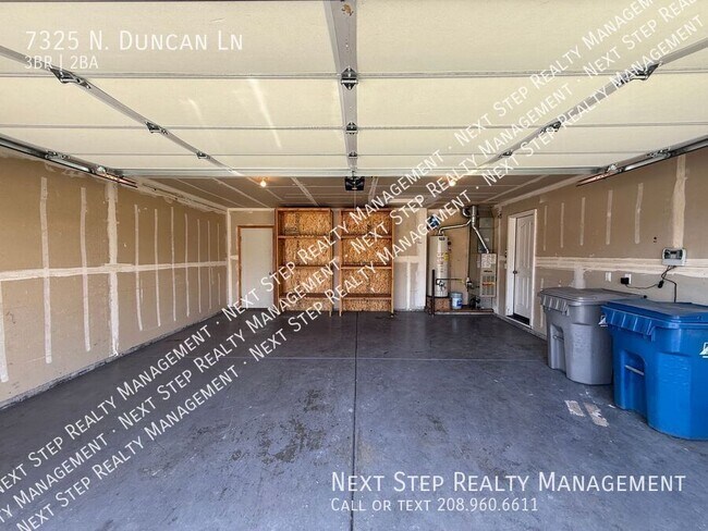 Building Photo - 7325 N Duncan Ln