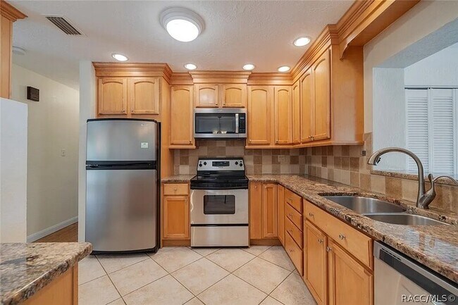 Building Photo - 2701 56th Ln N