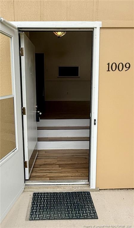 Building Photo - 1009 Louisburg Pl