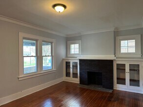 Building Photo - 229-231 Selye Ter