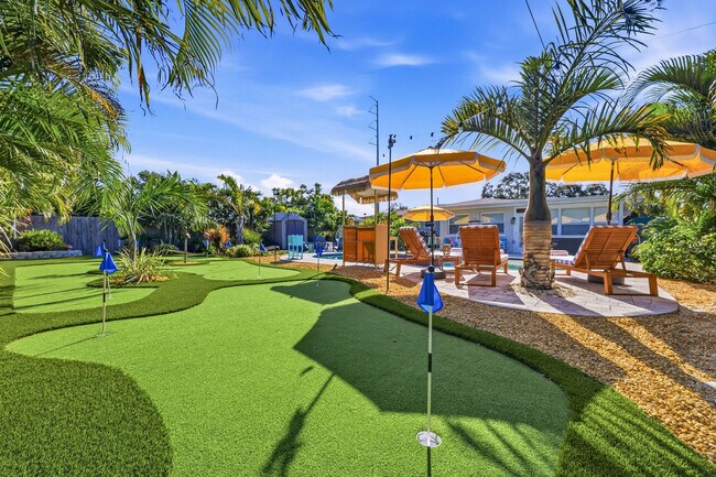 Building Photo - 10861 62nd Ave N