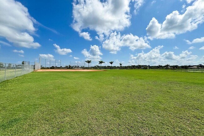 Building Photo - 9312 Tequila Sunrise Dr
