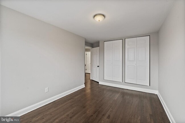 Building Photo - 4923 St Gemma Rd