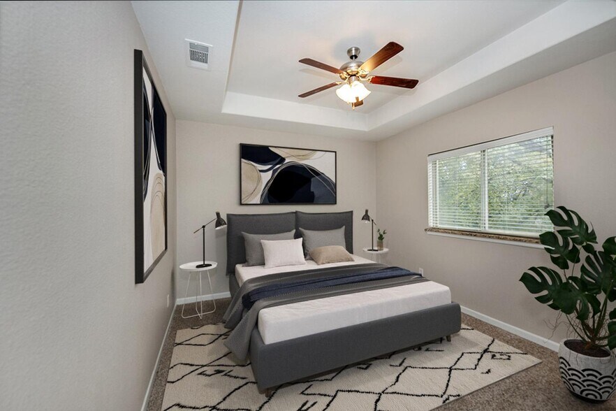 Building Photo - Stylish M Streets townhouse with modern interior & fenced yard
