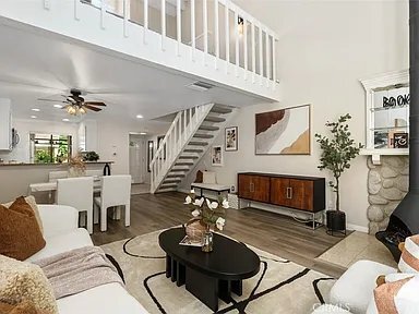 Building Photo - 204 Pineview