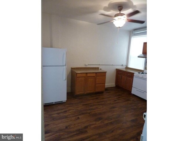 Building Photo - 428 N 31st St