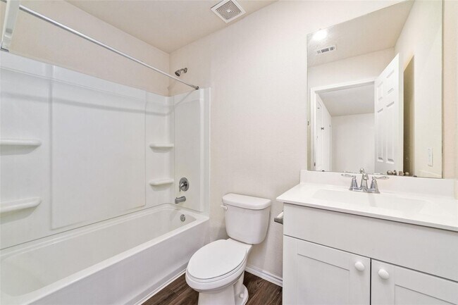 Building Photo - Beautiful HOME Katy Crossing! Fantastic Tw...