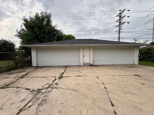 Building Photo - 6451-53 N 73rd St