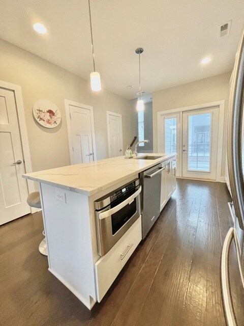 Kitchen - 418 Southend Crossing Ln