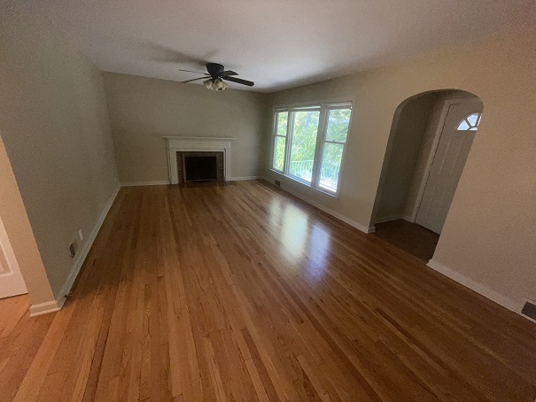 Building Photo - 1431 Margaret Ave SE