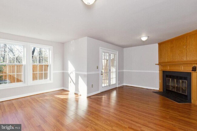 Building Photo - 6108 Joust Ln