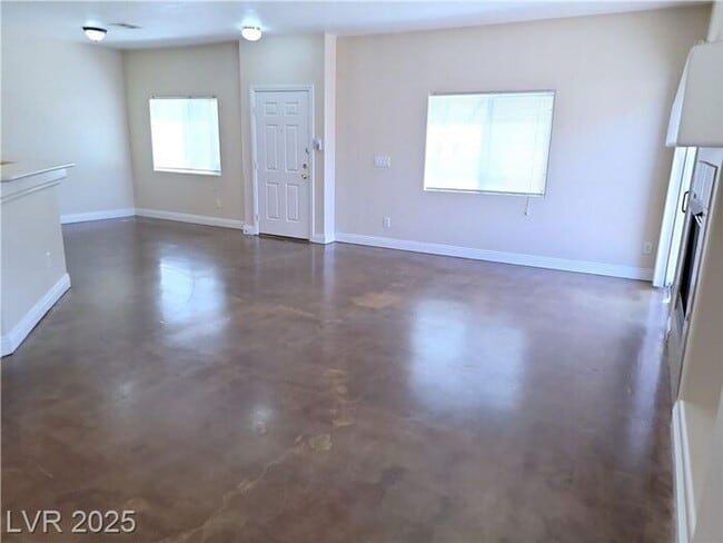 Building Photo - COMING SOON - Ready no later than the end of December!