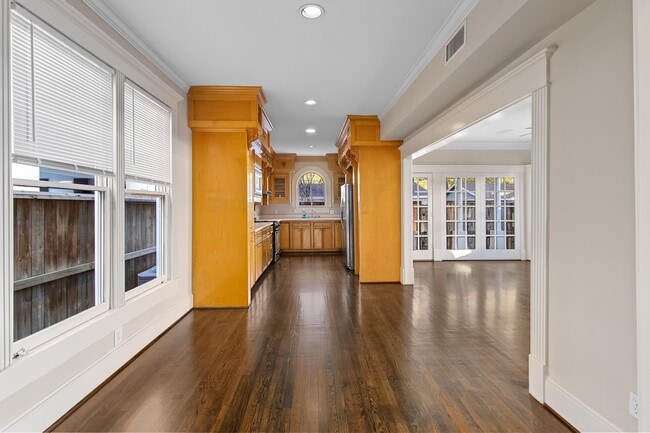 Dining room adjacent to kitchen - 515 W 17th St