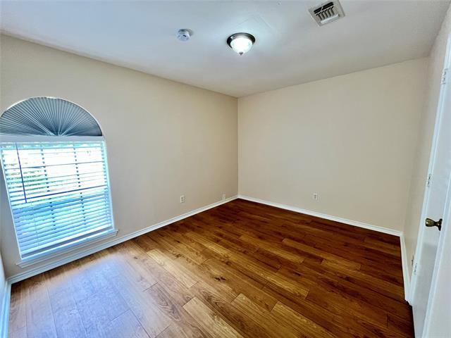 Building Photo - 5701 Willow Elm Dr