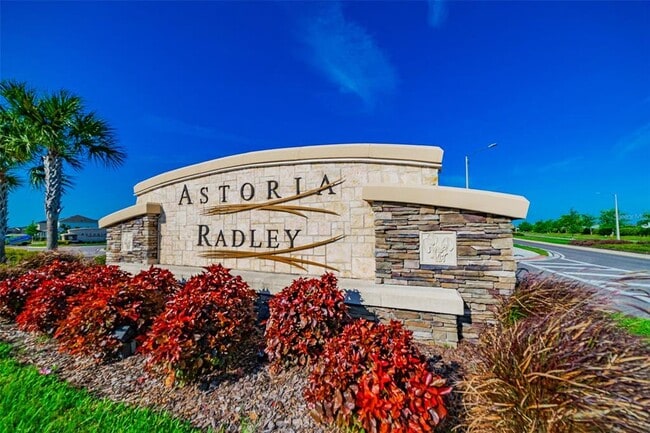 Building Photo - 34087 Astoria Cir