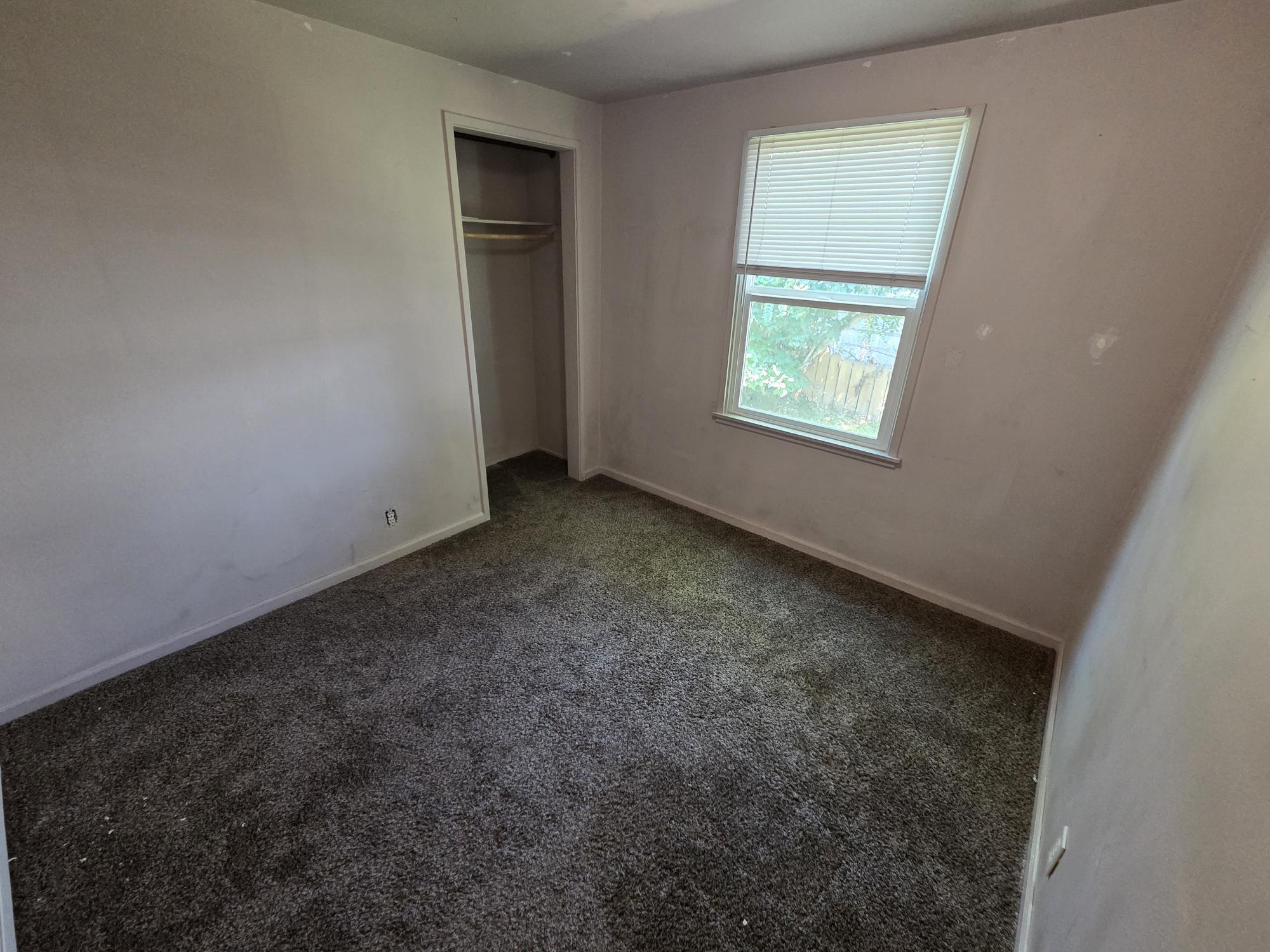 Building Photo - 420 N Mattson Dr
