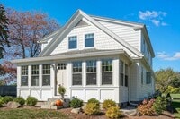 Building Photo - 335 Central Rd