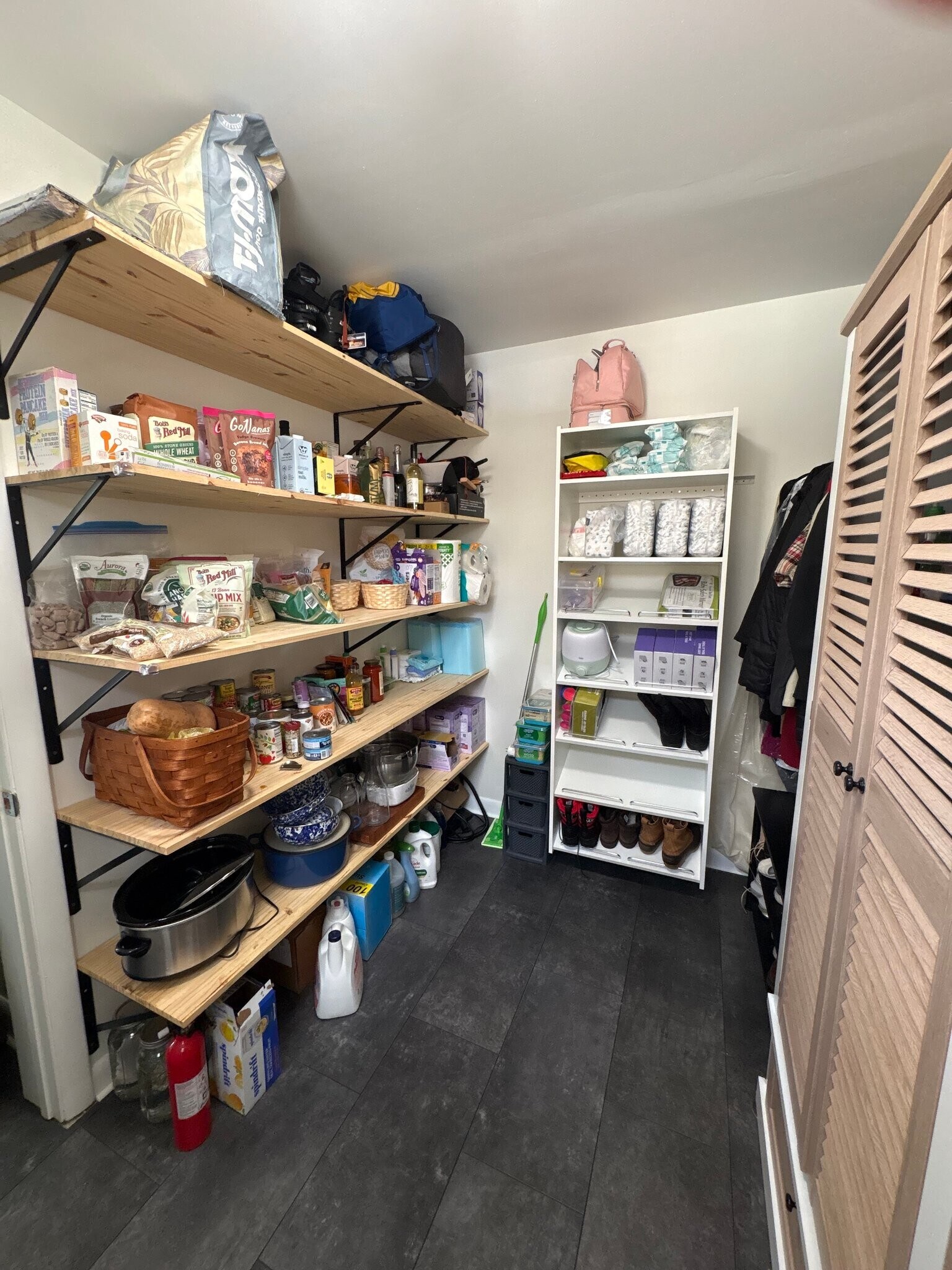 Building Photo - 8 Carter Rd