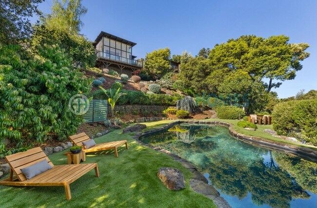 Building Photo - Gated Tiburon Bayfront Estate | Sweeping Bay Views & Pool - FOUNDATION