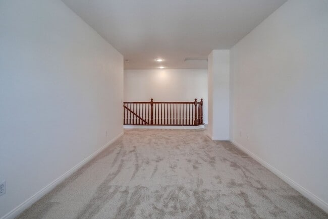 Building Photo - Upgraded Executive Home in Rancho Santalina
