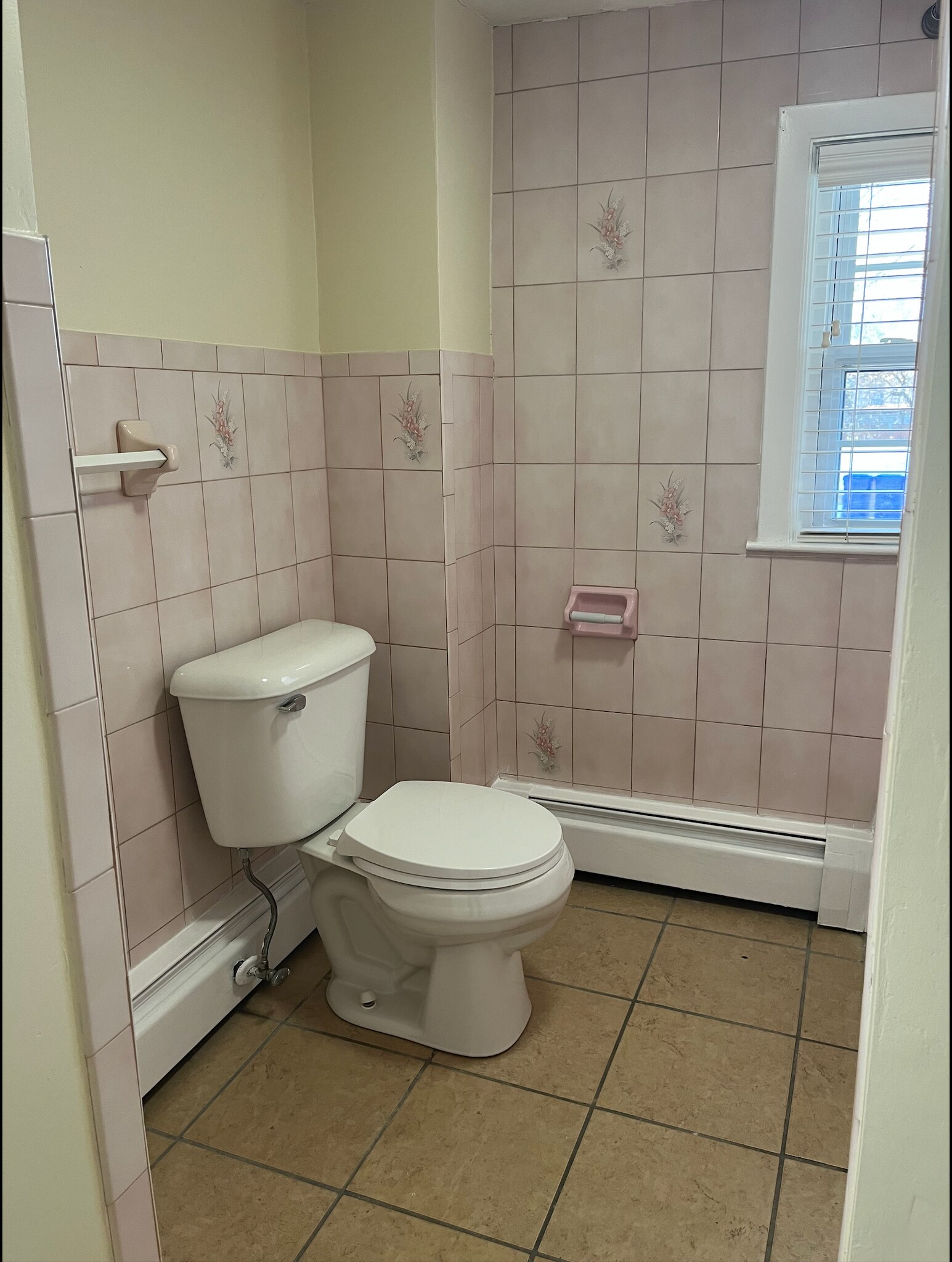 Building Photo - 46 Phenix Ave