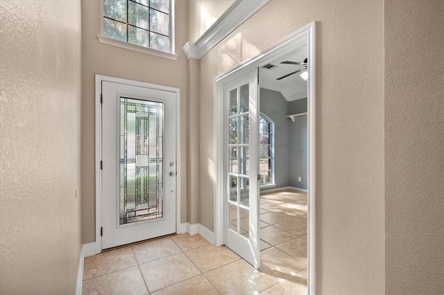 Building Photo - 2213 Laura Elizabeth Trail