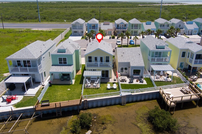 Building Photo - 106 Las Joyas Blvd