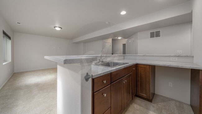 Building Photo - Beautiful 2 Story home in North Fork