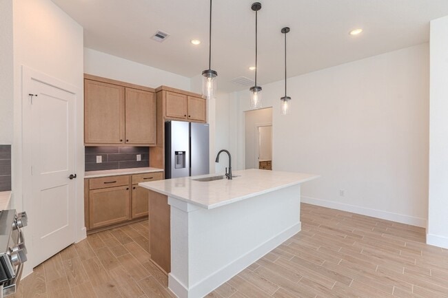 Building Photo - 676 Crested Duck Ct