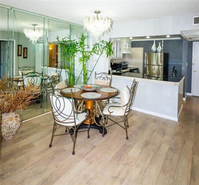 Building Photo - 501 Three Islands Boulevard