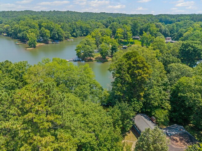 Building Photo - 4116 Tuffy Ln