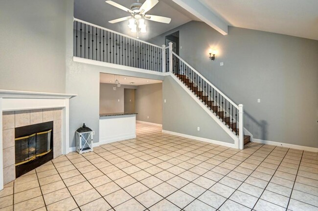 Building Photo - 1619 Merritt Dr