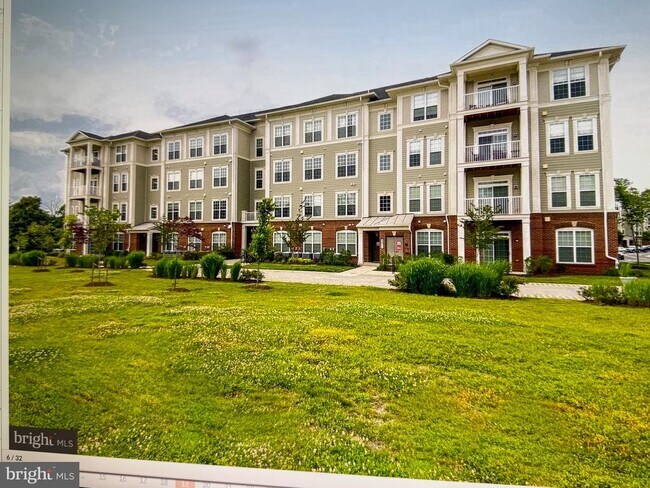 Building Photo - 3910 Doc Berlin Dr