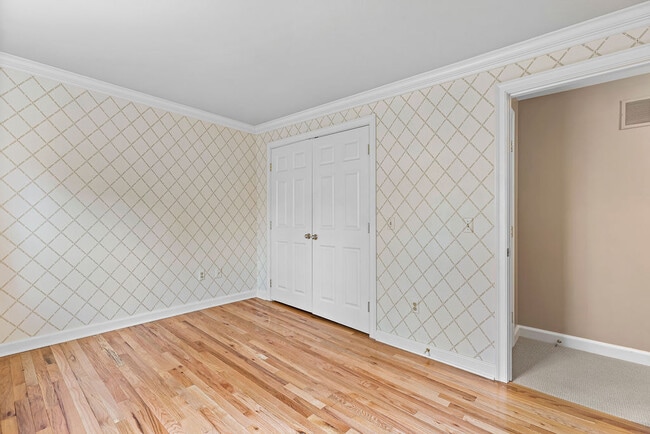 Building Photo - 44 Jordan St