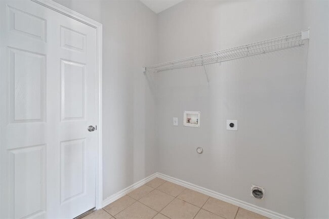 Building Photo - 2820 Mission Tejas Dr