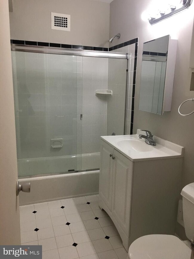 Building Photo - American University/Wesley Heights