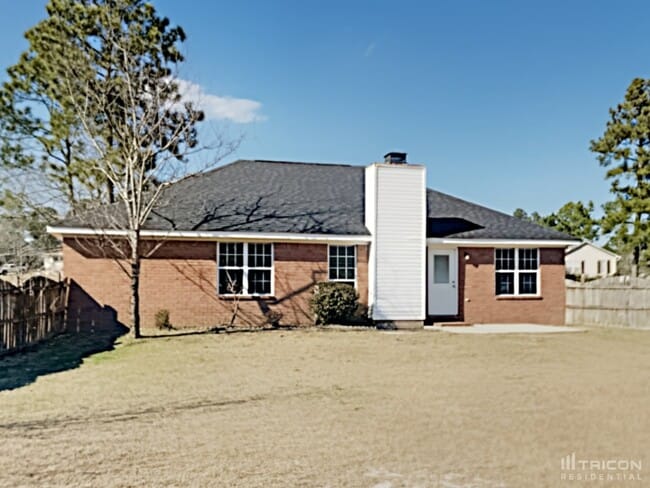 Building Photo - 300 Willow Forks Ct