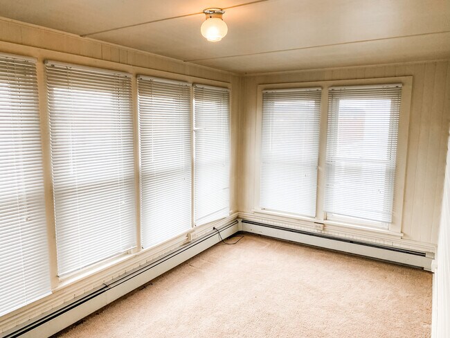 Building Photo - Chicora Triplex