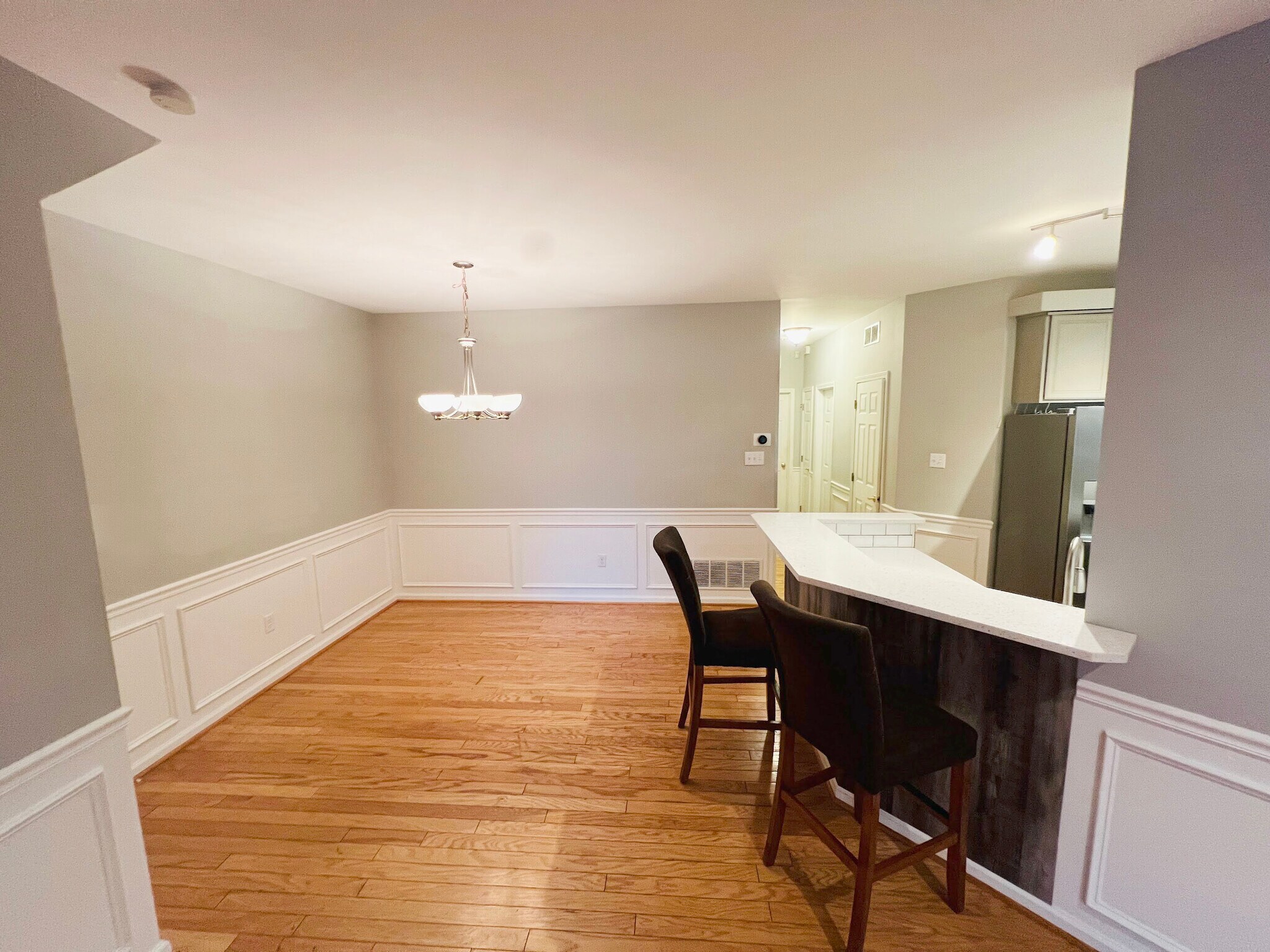 Building Photo - 305 Dresher Woods Dr